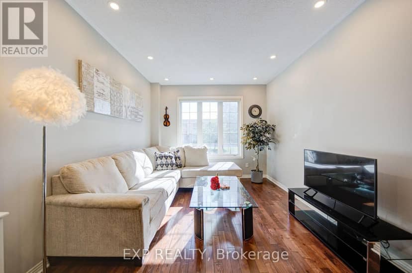 76 Ford Wilson Boulevard, Newmarket, photo 6
