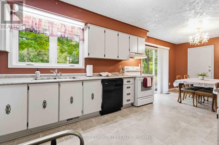 5 Medina Square — photo 14 of 40