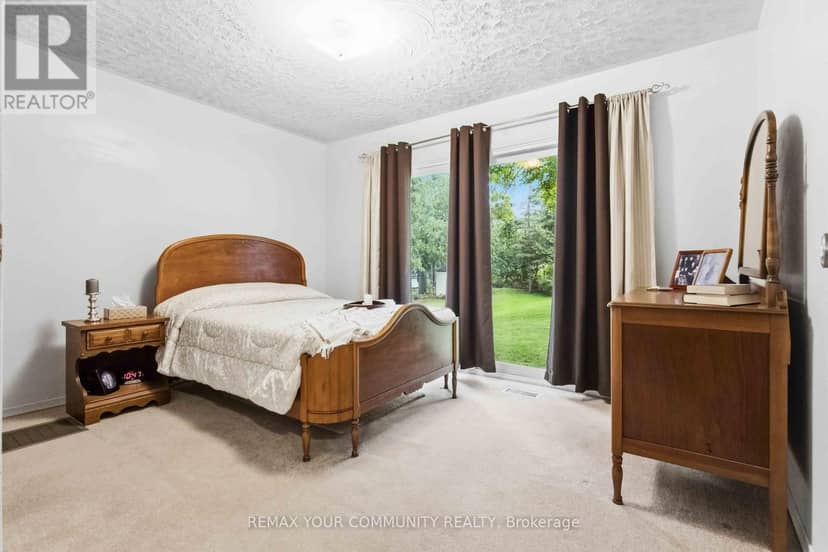 5 Medina Square — photo 23 of 40
