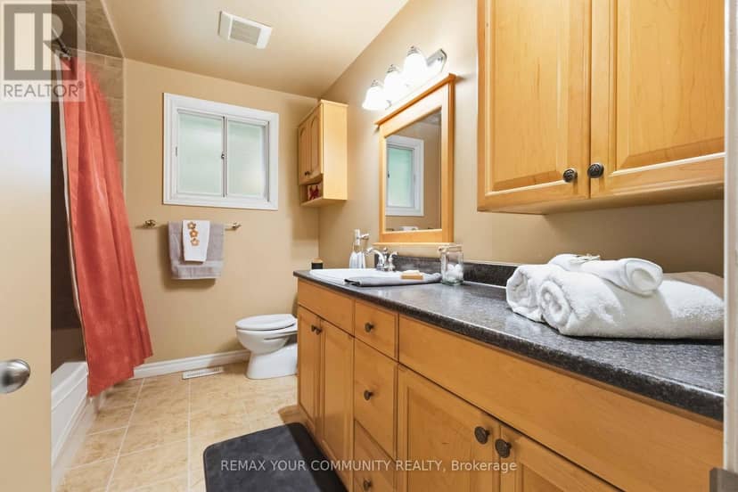5 Medina Square — photo 31 of 40