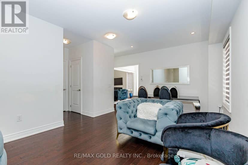 33 Tiger Crescent, Brampton, photo 8