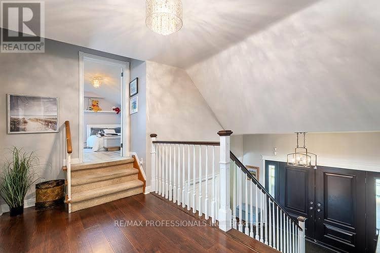 7 Treeline Court — photo 19 of 40