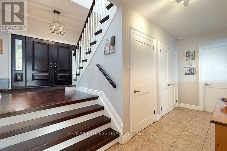 7 Treeline Court — photo 29 of 40