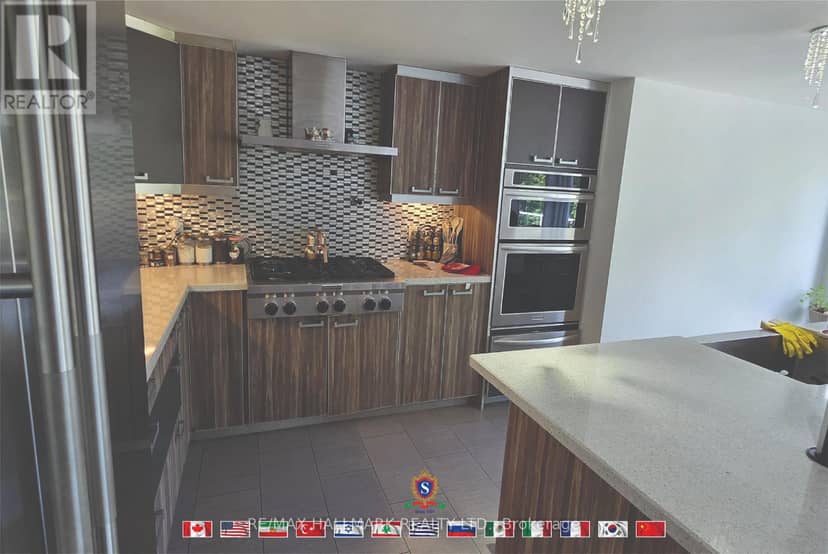 318 Centre Street — photo 15 of 40