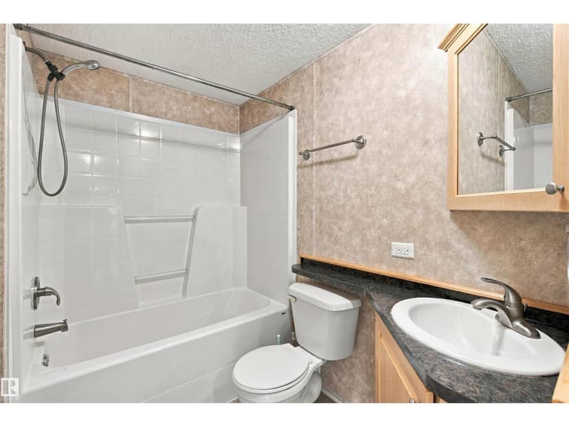 4508 Labrador RD — photo 16 of 23