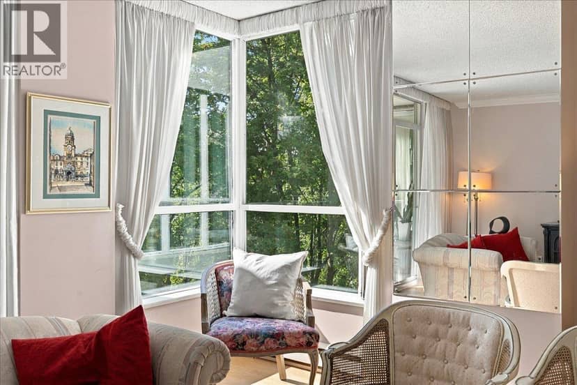 402 995 ROCHE POINT DRIVE, North Vancouver, photo 4