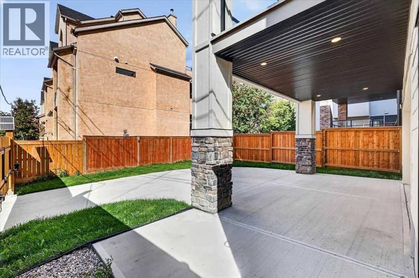 1516 22 Avenue SW — photo 36 of 38