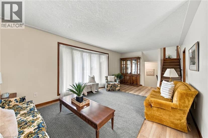 638 OAK PARK Road — photo 14 of 35