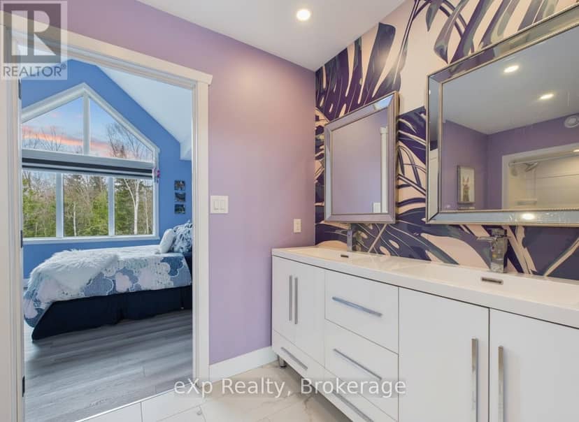 36 Lakeside Woods Crescent — photo 22 of 26