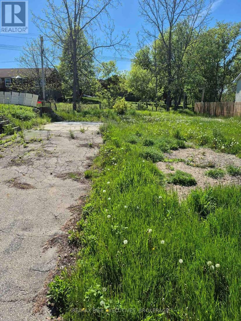 Pt Lt 311 Victoria Avenue — photo 1 of 2