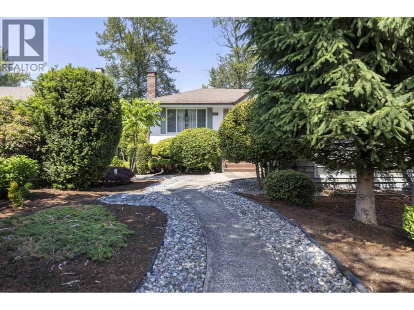 6119 SERVICE STREET, Burnaby