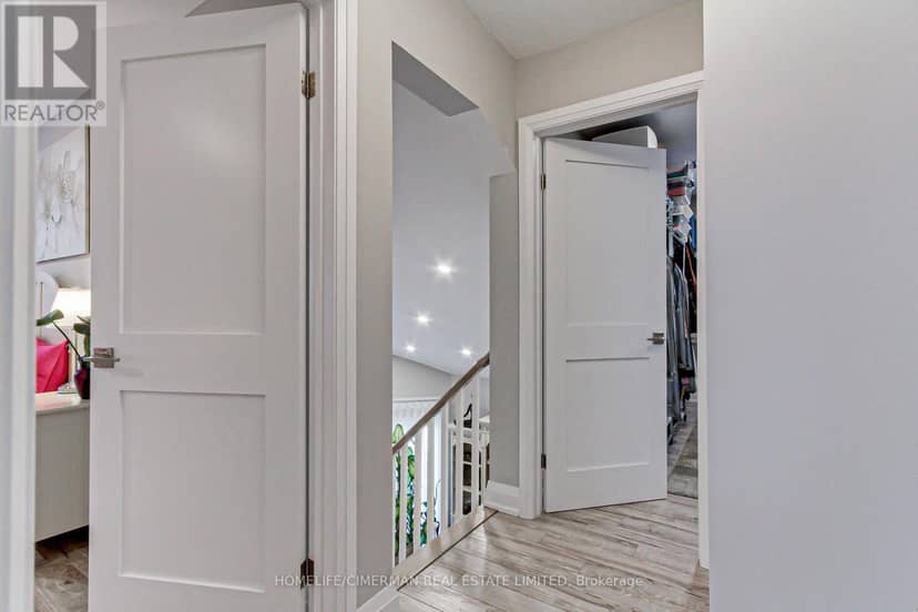 30 Brandy Lane Way — photo 33 of 40