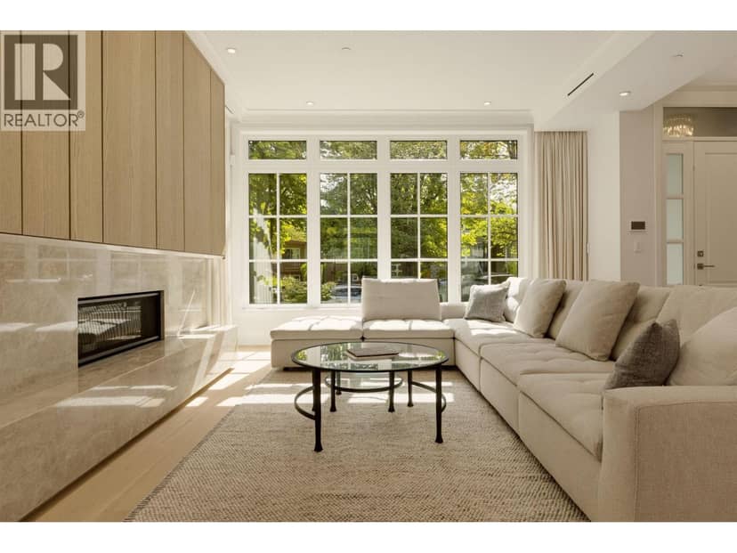 3887 W 15TH AVENUE, Vancouver, photo 2