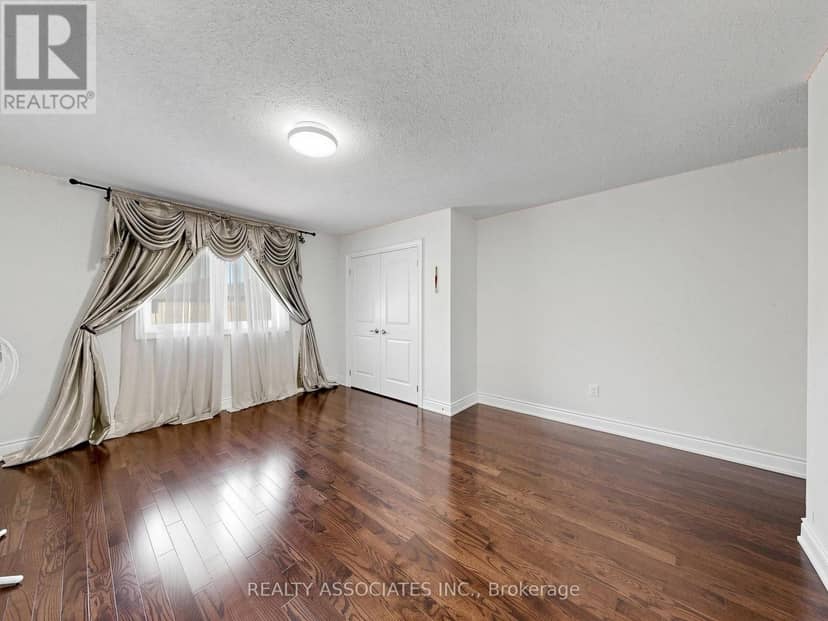 35 Godliman Road — photo 40 of 40