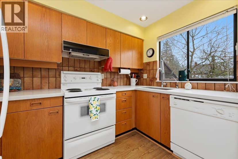 6 5730 Carnarvon Street, Vancouver, photo 8