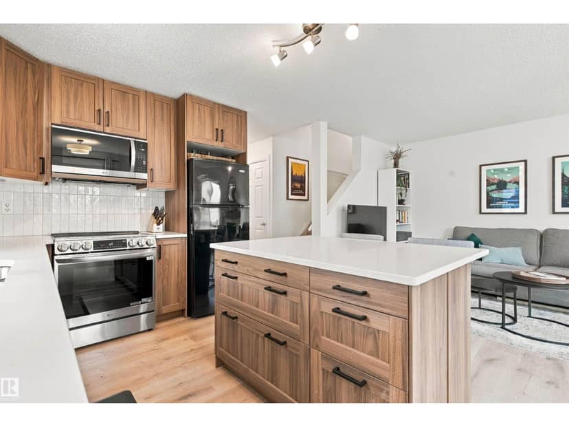 #60 120 Magrath Rd NW, Edmonton, photo 8