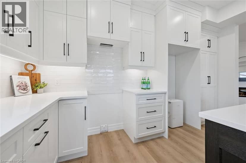 44 WEYMOUTH Street — photo 12 of 40