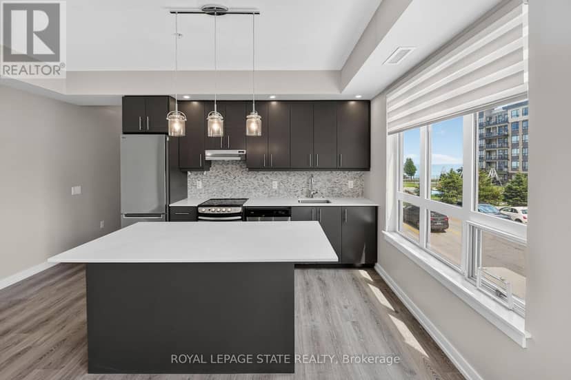 206 - 40 Esplanade Lane — photo 13 of 29