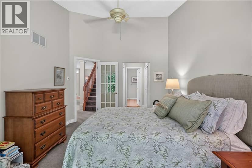 581 DYNES Road Unit# 2 — photo 26 of 40