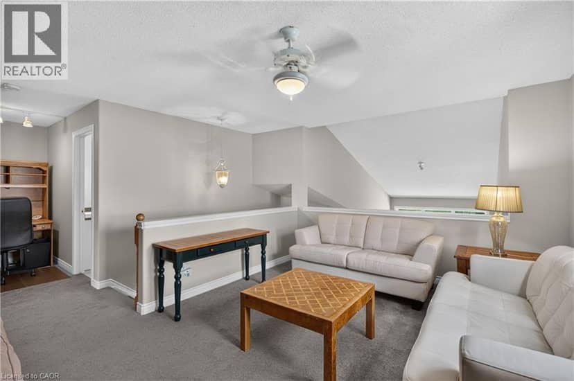 581 DYNES Road Unit# 2 — photo 29 of 40