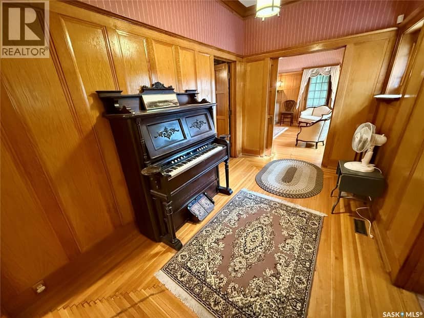2990 Albert STREET — photo 17 of 40
