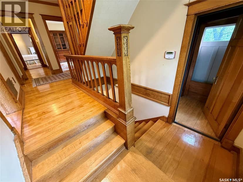 2990 Albert STREET — photo 22 of 40