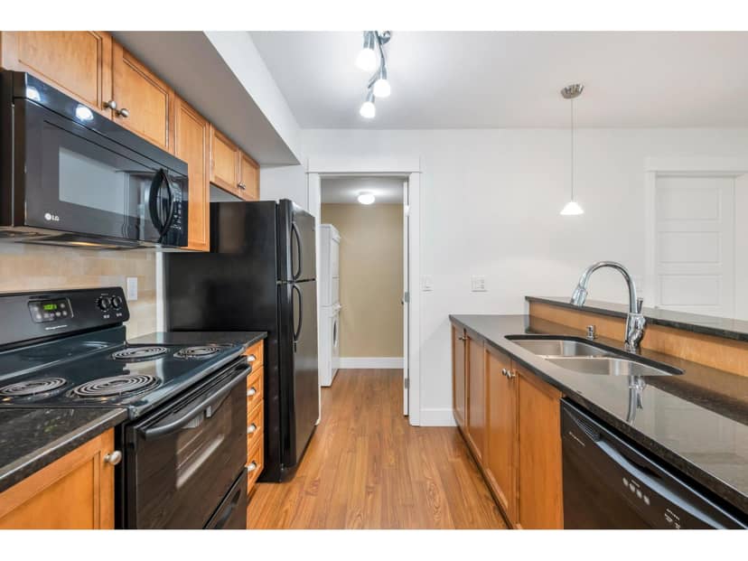 204 30525 CARDINAL AVENUE, Abbotsford, photo 5