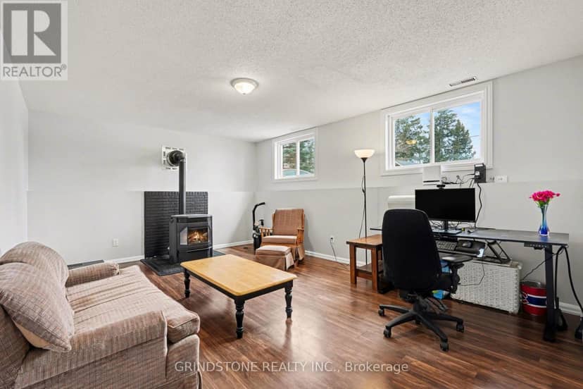 319 Riverwood Drive — photo 21 of 39