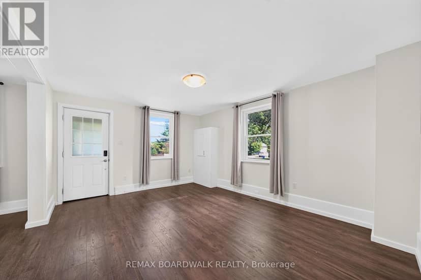 170 Poole Street — photo 9 of 40
