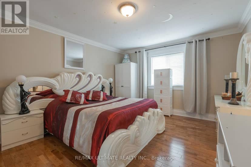 15 Ozner Crescent — photo 30 of 40