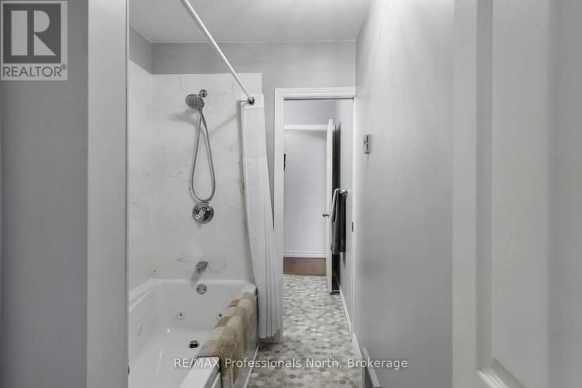 1010 Shamba Trail — photo 21 of 40