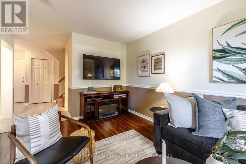 15 - 36 Champlain Crescent, Peterborough, photo 8
