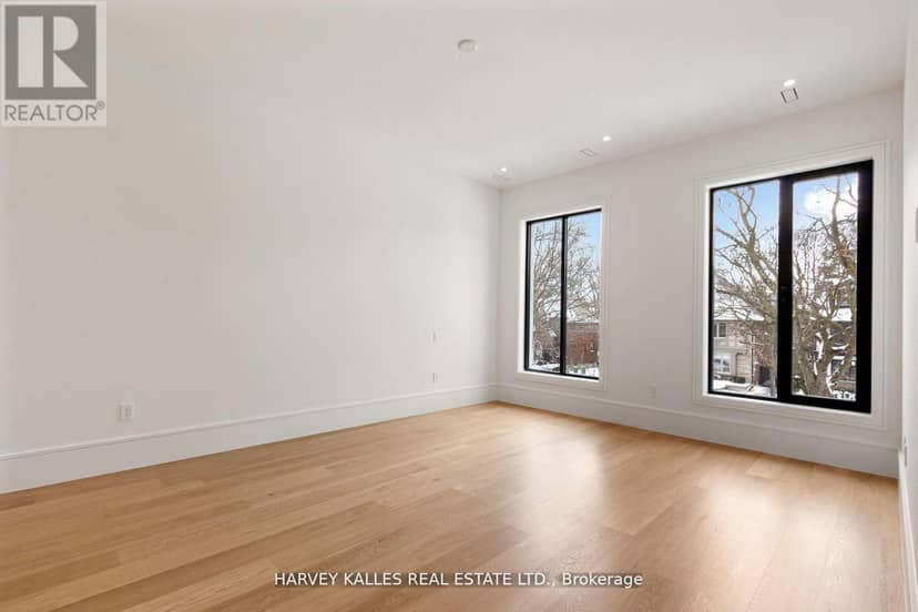 370 Glengrove Avenue W — photo 30 of 40