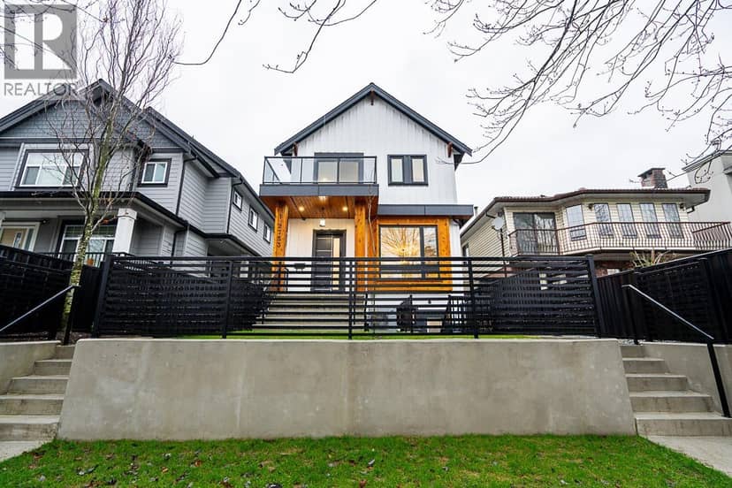 1 2753 NANAIMO STREET, Vancouver