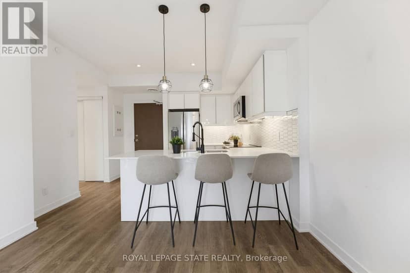 513 - 16 Markle Crescent — photo 4 of 28