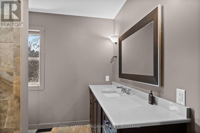 199 & 213 Leone's Cove Lane — photo 14 of 40