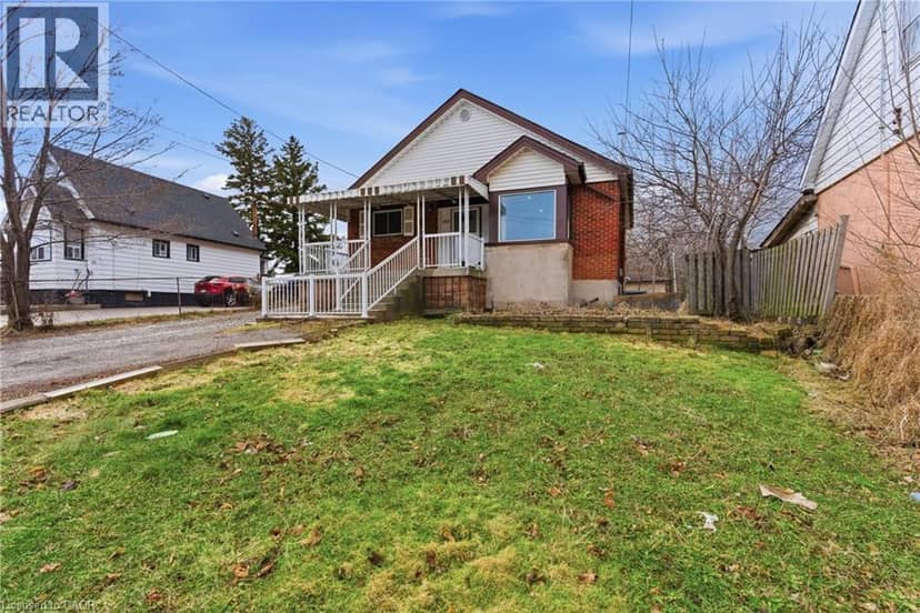 880 LAWRENCE Road — photo 3 of 40