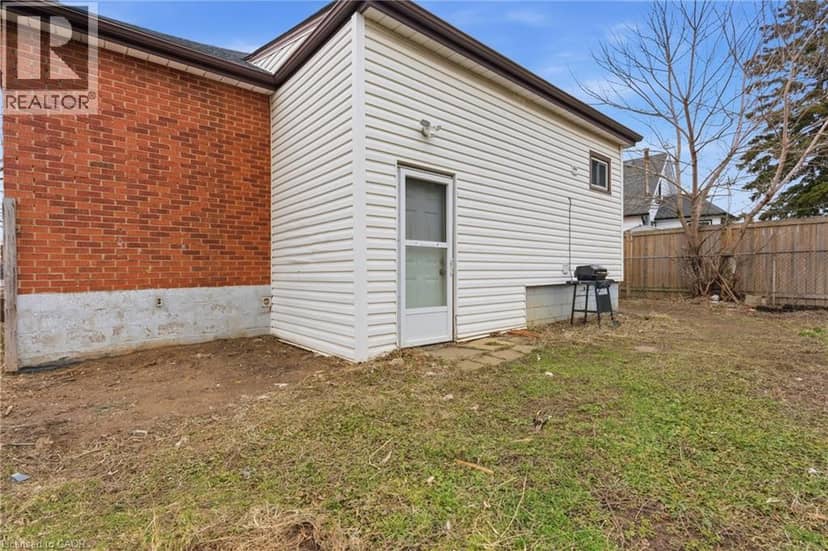 880 LAWRENCE Road — photo 29 of 40