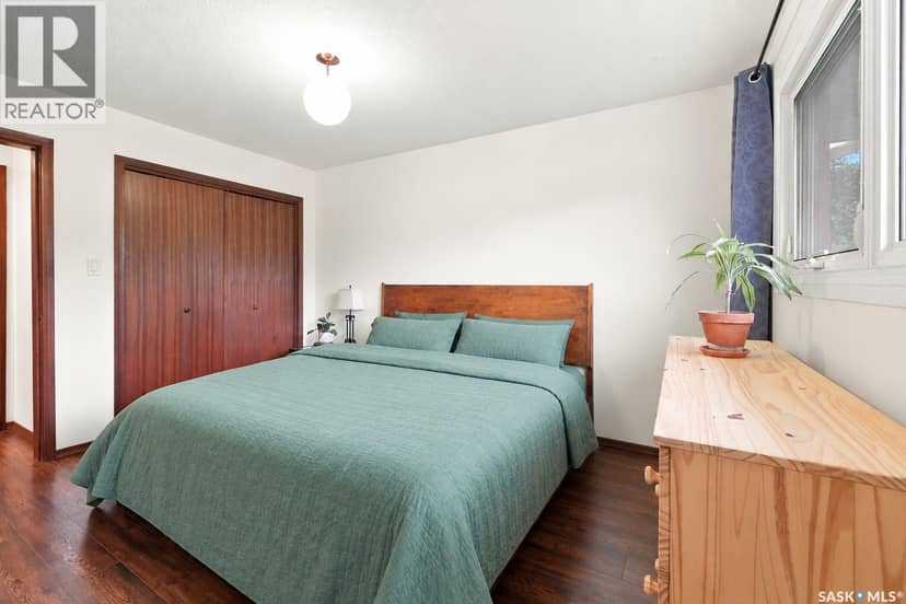 195 Wells STREET — photo 11 of 31
