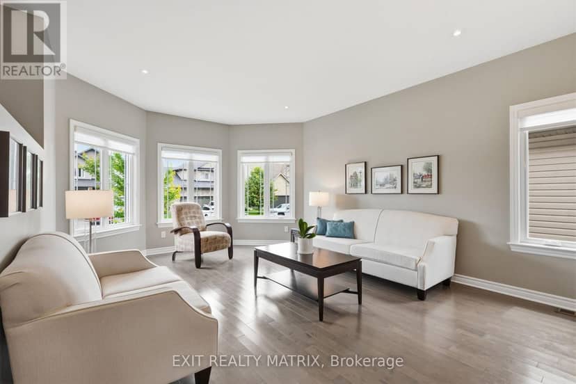 309 Colmar Street — photo 4 of 40