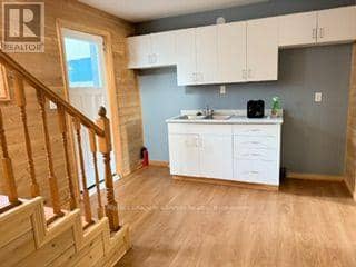 47 Salls Street — photo 10 of 15