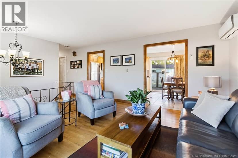 27 Pasadena Drive — photo 13 of 40