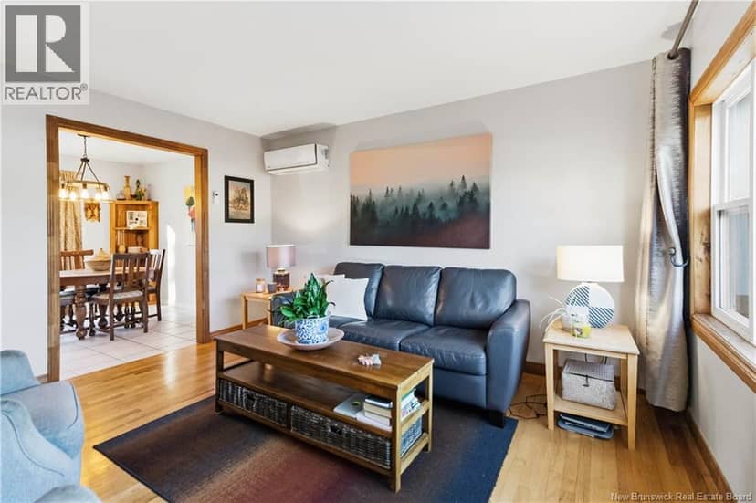 27 Pasadena Drive — photo 14 of 40