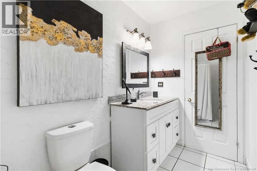 27 Pasadena Drive — photo 32 of 40