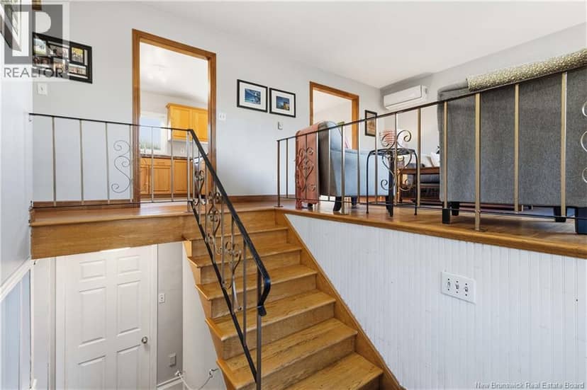 27 Pasadena Drive — photo 8 of 40
