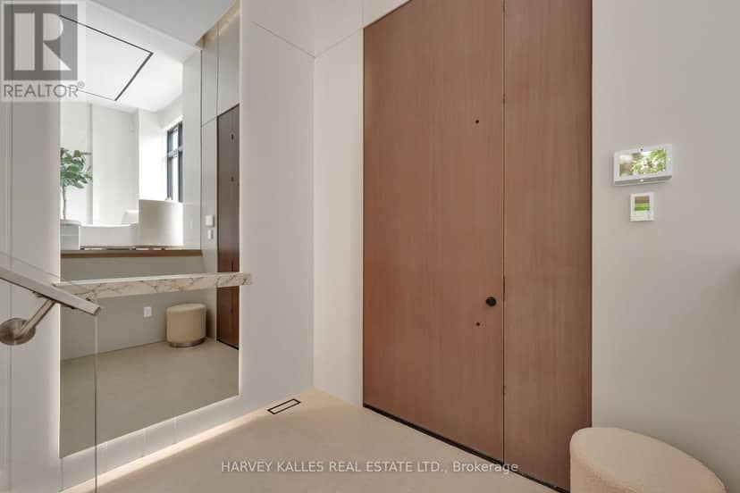 108 Heath Street W, Toronto, photo 3