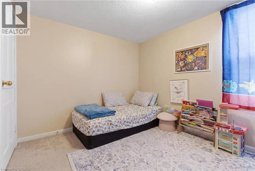 247 KING Street — photo 19 of 40
