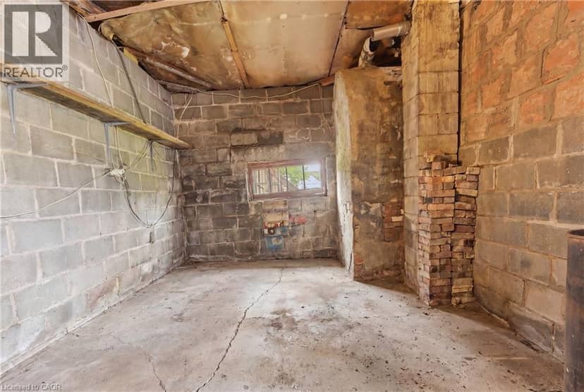 247 KING Street — photo 37 of 40