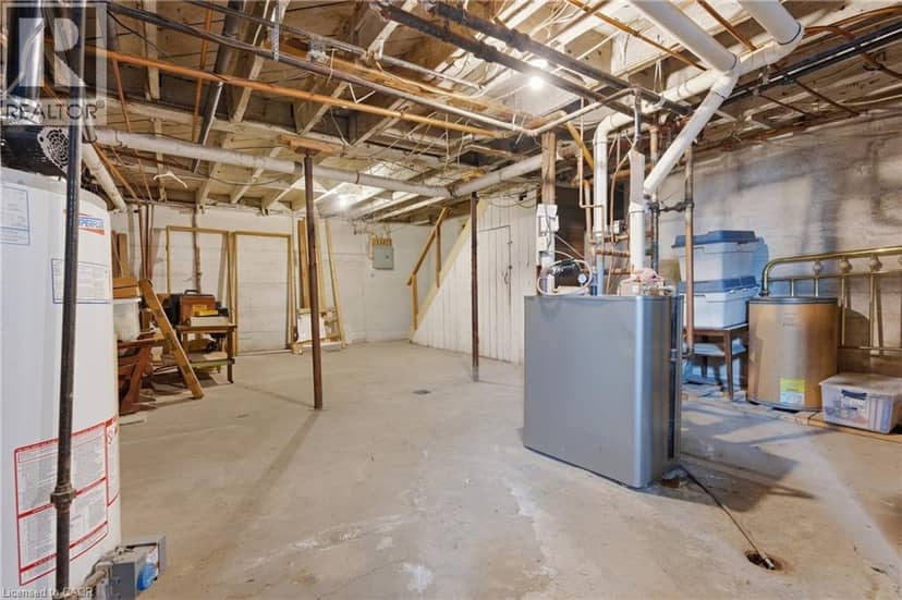 247 KING Street — photo 39 of 40