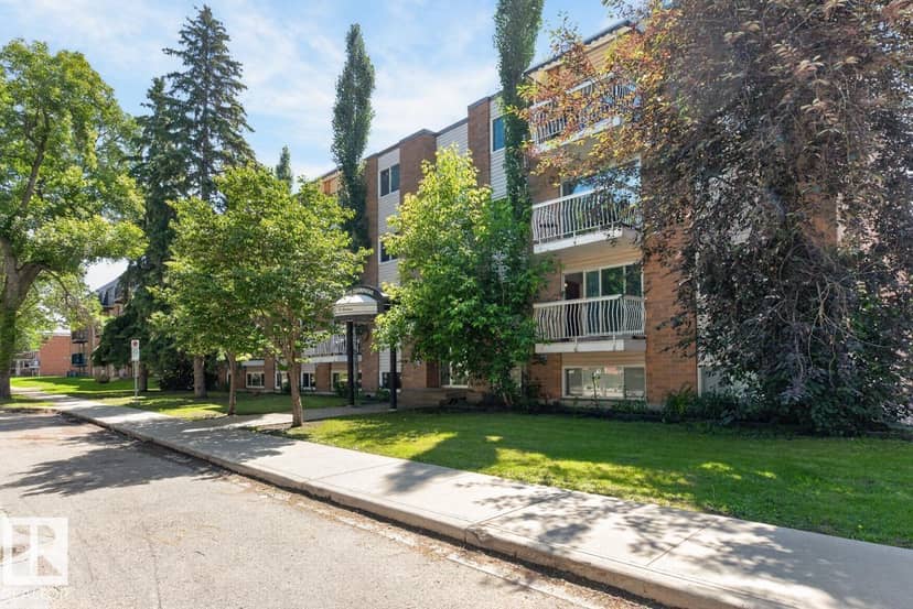 #402 10625 83 AV NW, Edmonton